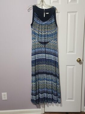 Sleeveless Blue Patterned Maxi Dress